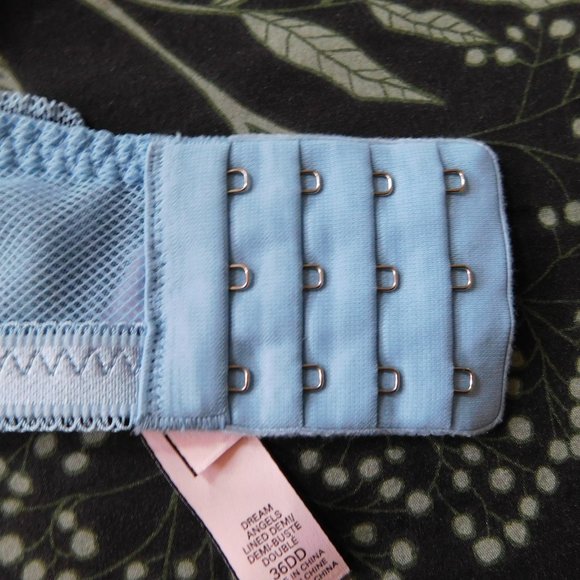 RARE! VICTORIA'S SECRET DREAM ANGEL DEMI BRA - Picture 14 of 15